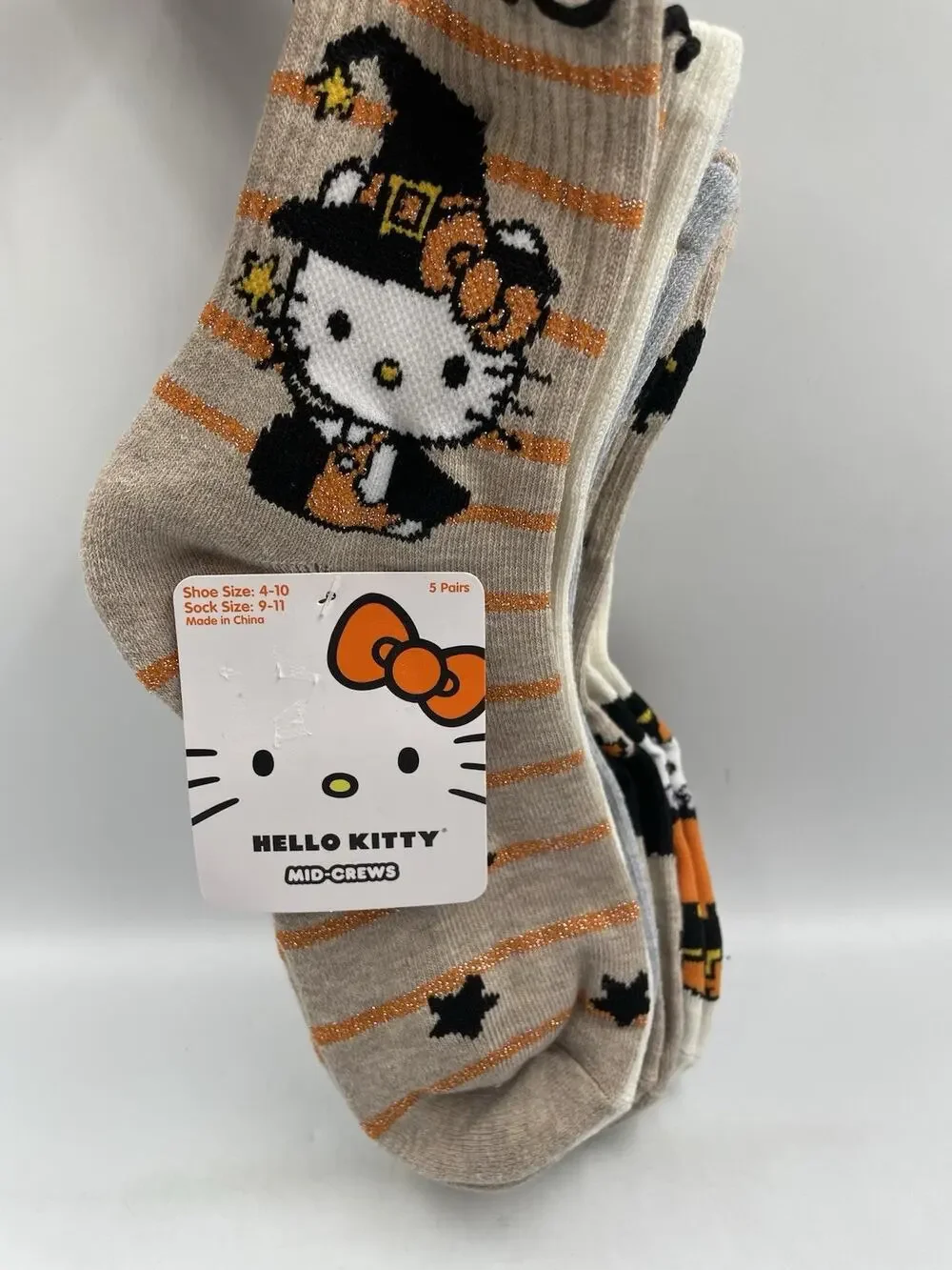 Hello Kitty 2026 Fall Harvest/Halloween Witch Mid-Crew Socks 5 Pairs Size 4-10